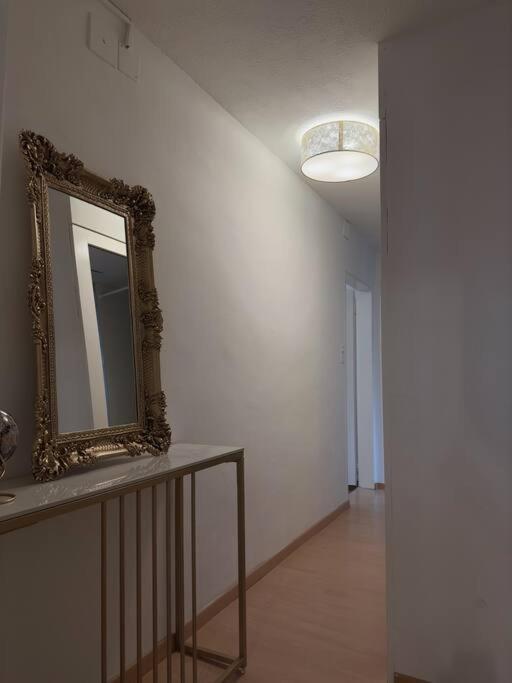 Suesse Wohnung In Zuercher Altstadt 3 チューリッヒ エクステリア 写真
